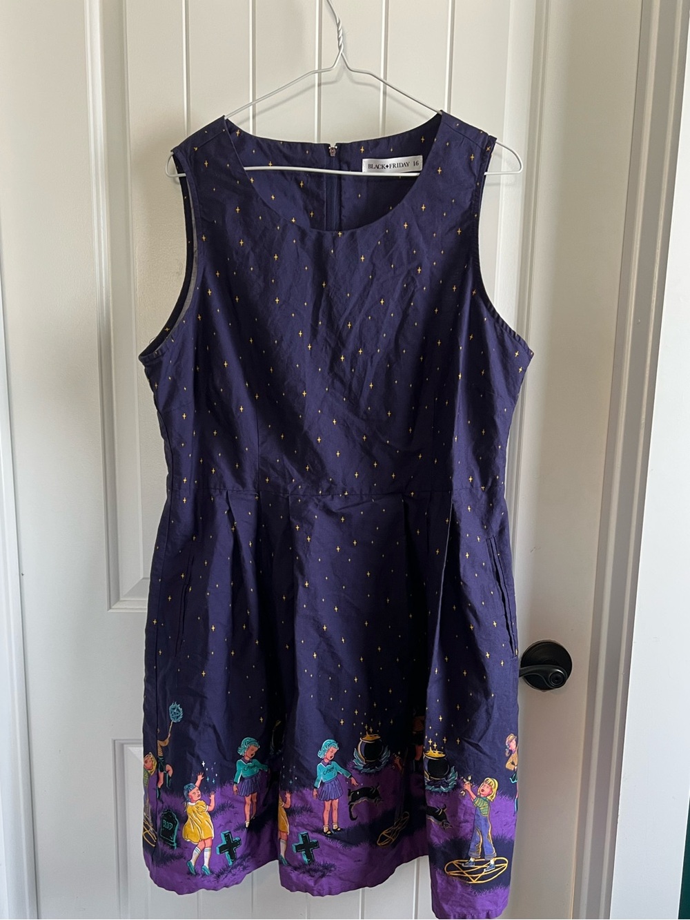 Dangerfield/Black Friday Halloween dress